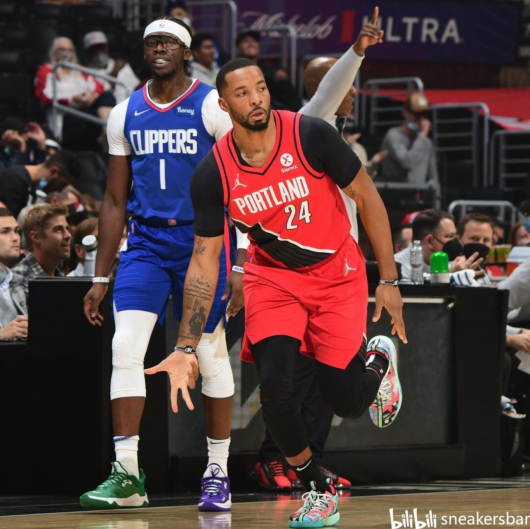 同时利用中 同时利用中