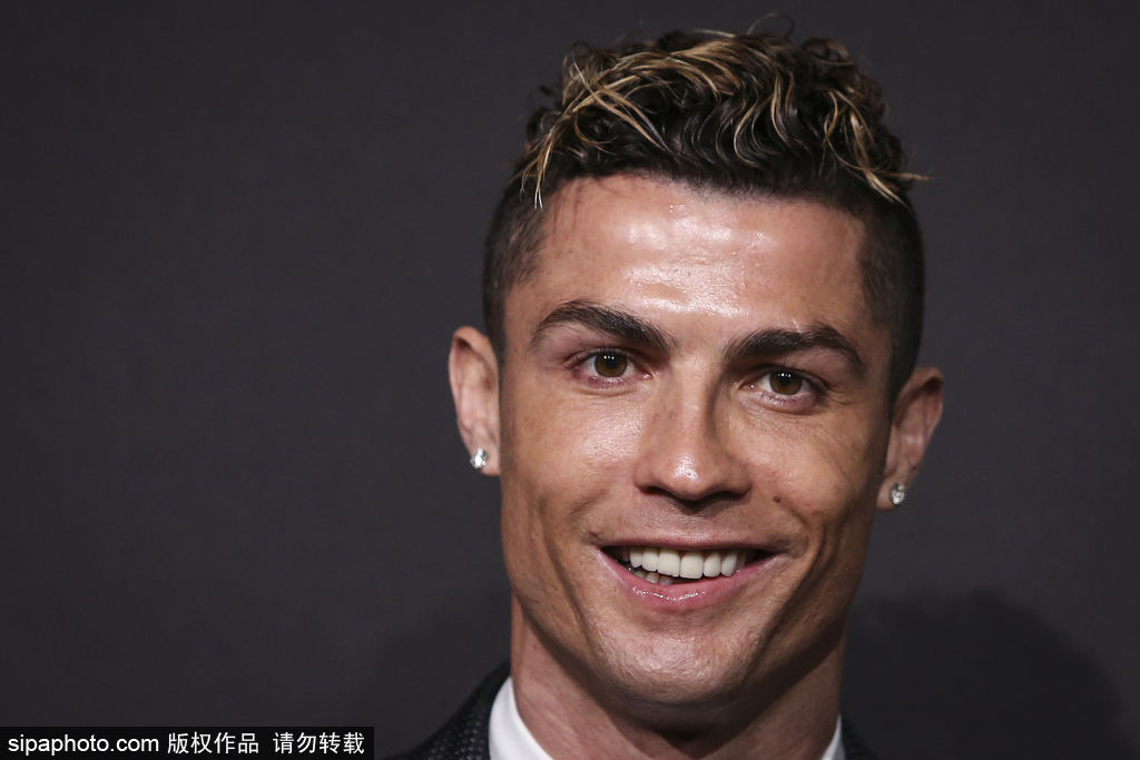 教练已在短 教练已在短